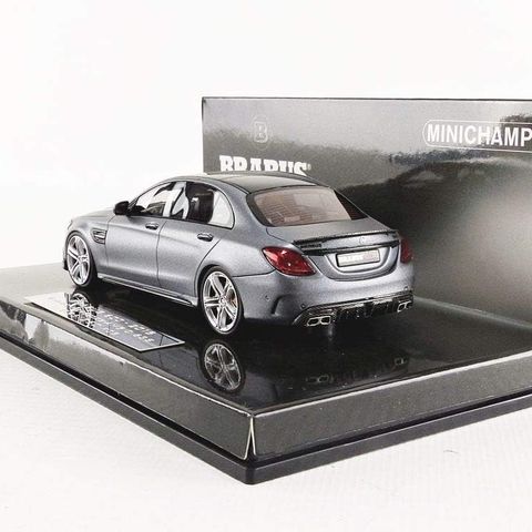 MB C 63 S 600 Brabus  - 1:43  -  Minichamps