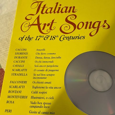 Notehefte for sopran og tilhørende CD.