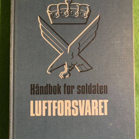 HFL 200-1. Håndbok for soldaten - luftforsvaret (1973)