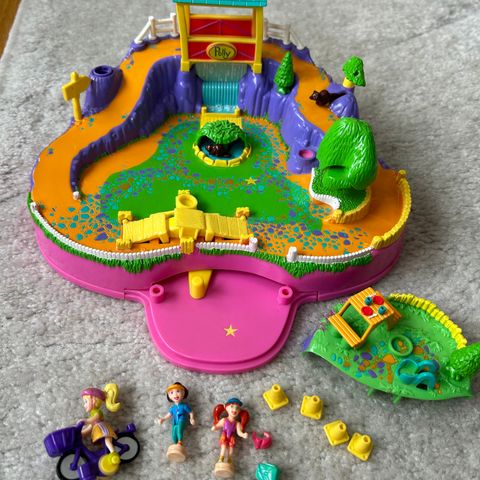 Polly Pocket Cycling -Action Park 1998