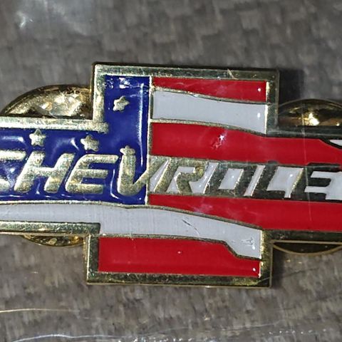 Flott Chevrolet pins selges