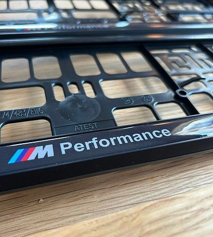 Skiltrammer til BMW ///M POWER ///M Performance Epoxy Gel list