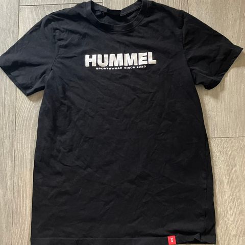 Hummel t-skjorte str M