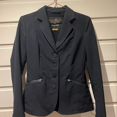 Equiline stevnejakke navy