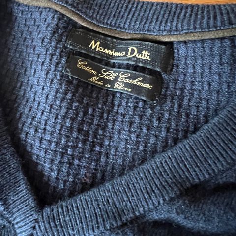 Genser i bomull/silke/cashmere fra Massimo Dutti