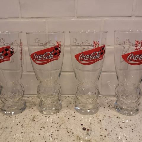 Coca Cola glass fotball