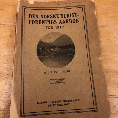 DNT årbok 1917.  Den Norske Turistforening.