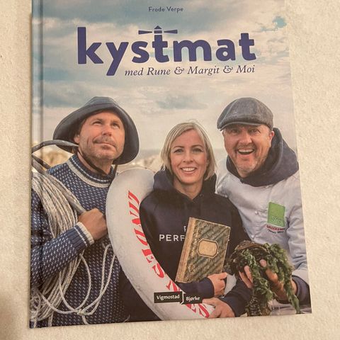 Kystmat bok med forfatter’s signatur