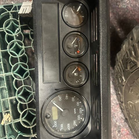 Defender td5 speedometer