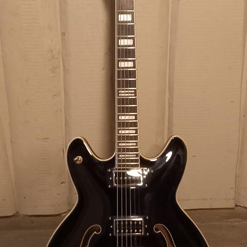 Hagstrøm Viking BT , baritone