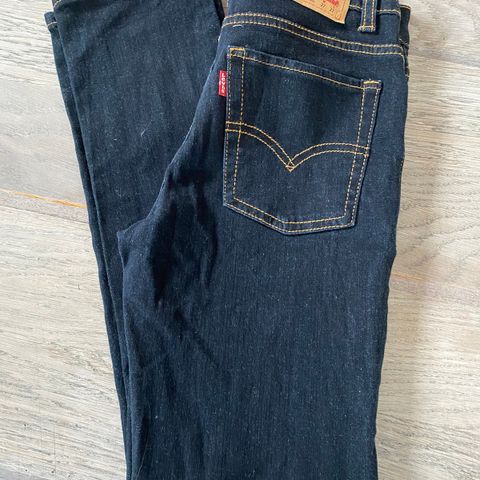 Levi’s 510 str 14- 27/27