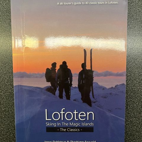 Lofoten - Skiing in the magic islands