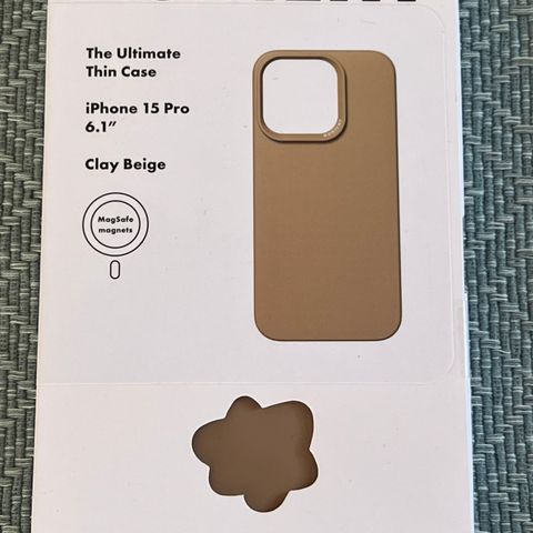 Nudient uåpnet mobildeksel IPhone 15 pluss, Clay beige