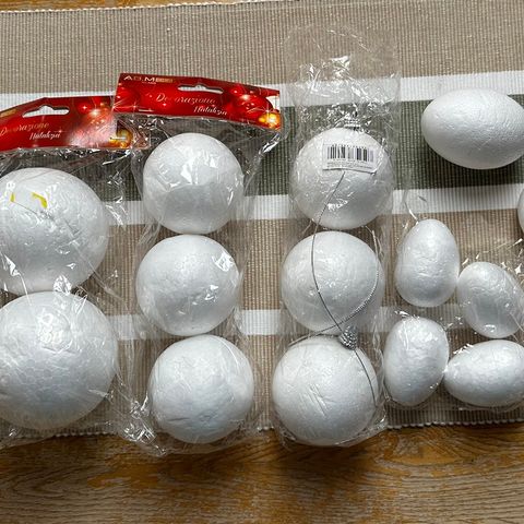 polystyren Baller og egg