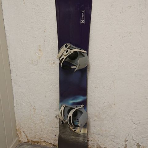 Cycab snowboard 158cm, med bindinger