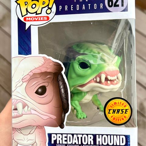 Funko Pop! Predator Hound (Green Chase) | The Predator (621)