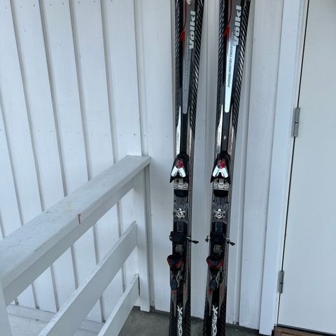 Volkl TigerShark alpinski