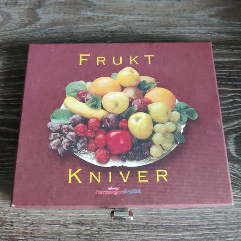 Ubrukt knivsett for frukt frå Hardanger Bestikk