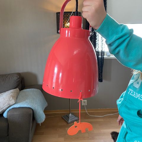 Veldig søt taklampe til barnerommet☺️