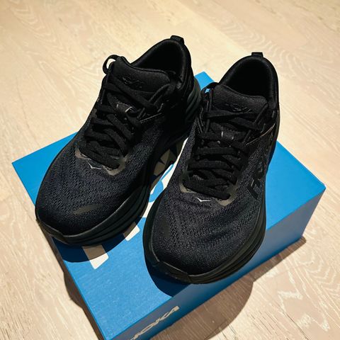 Hoka W BONDI 8 WIDE Black str 38