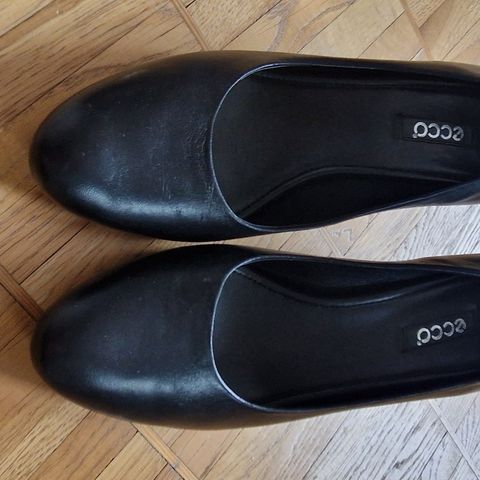 Ubrukte Ecco pumps str 41