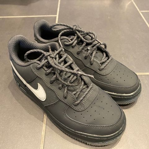 Nike Air Force 1 Low