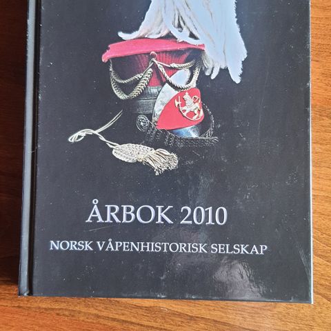 Norsk Våpenhistorisk Selskap årbok 2010