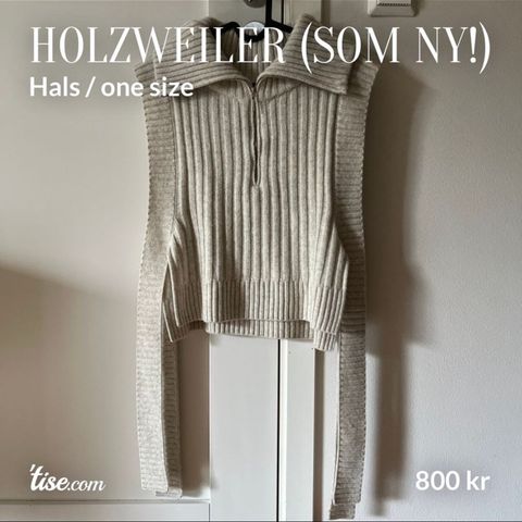 Holzweiler Hafjell Knit Bib i fargen Lt. Grey