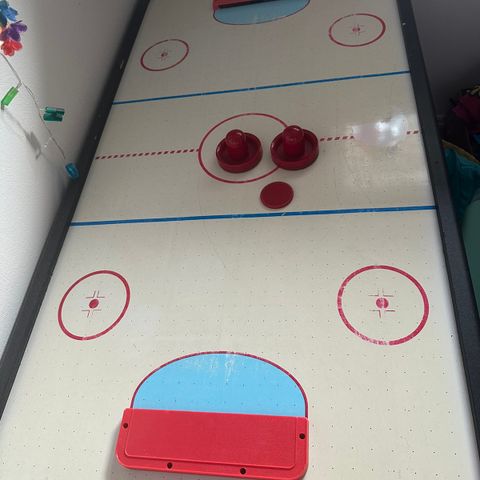 Air hockey board