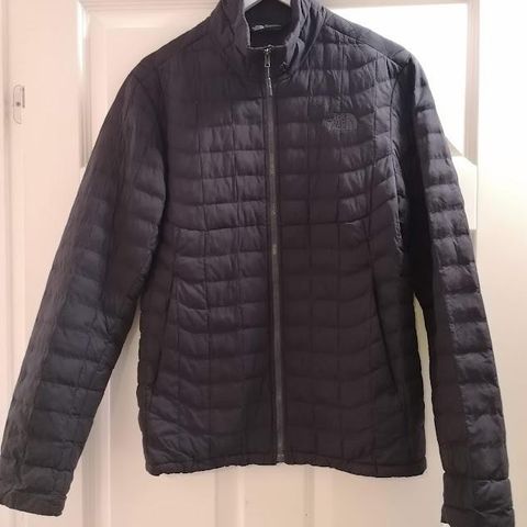 The North Face Lightweight Stow Puffer