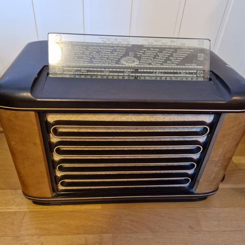 Gammel Philips radio