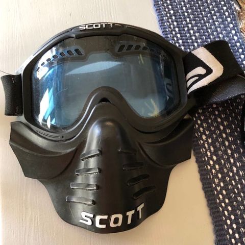 SCOTT klassiske 83X Safari Face Mask