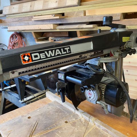 DEWALT Radialarmsag