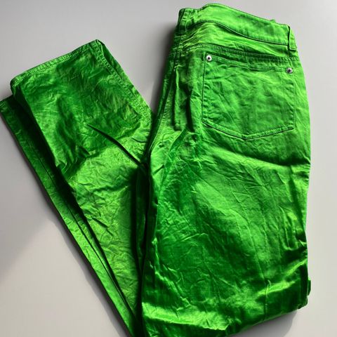 Knallgrønne bukser