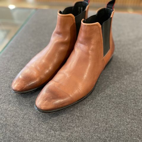 HUGO BOSS Chelsea boots