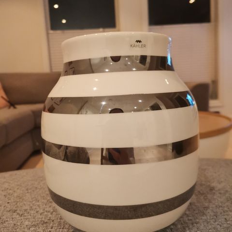 Medium stor Kahler vase