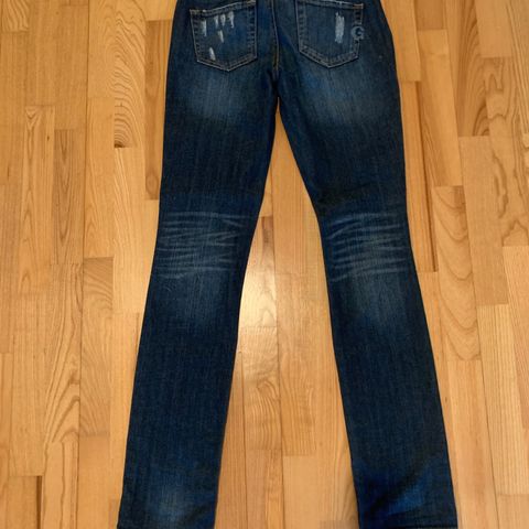 Guess Jeans