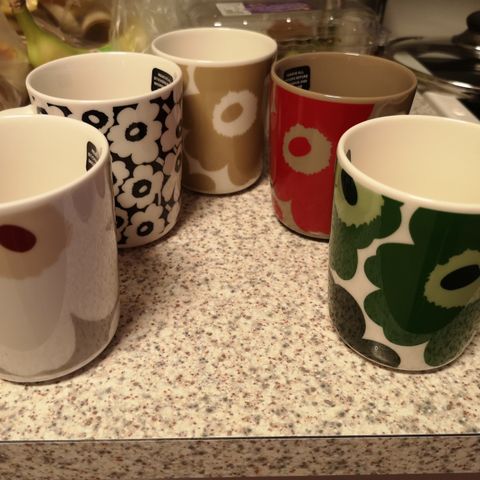 5 Marimekko Unikko, ubrukt