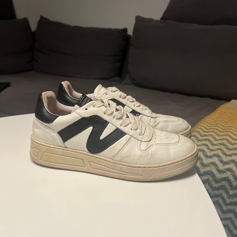 Stockholm sneakers i skinn