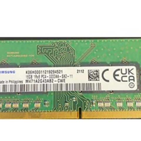 2 stk HELT NYE 2x16GB RAM Memory DDR4 (2x 16GB )SELGES BILLIG