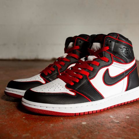 Jordan 1 Bloodline