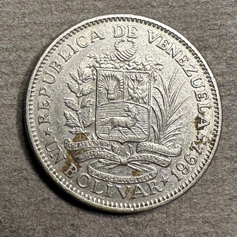 2 Bolivars, Venesuela 1967 (3099 AN)