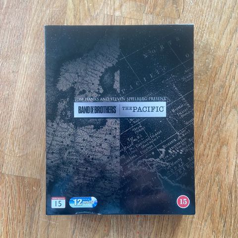 Band of Brothers / The Pacific blu-ray boks