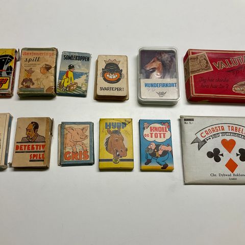 Selger gamle kortspill