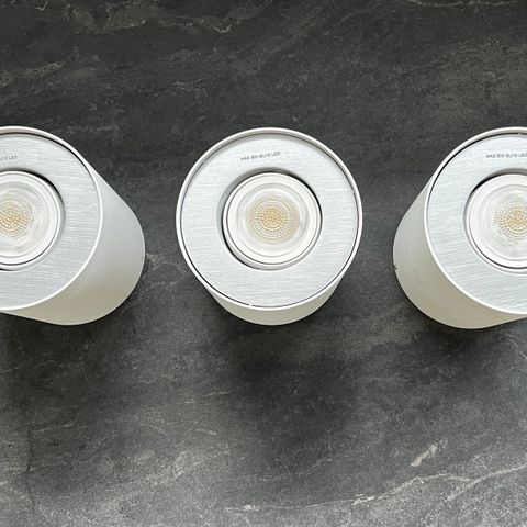 Philips Hue Pillar Downlight