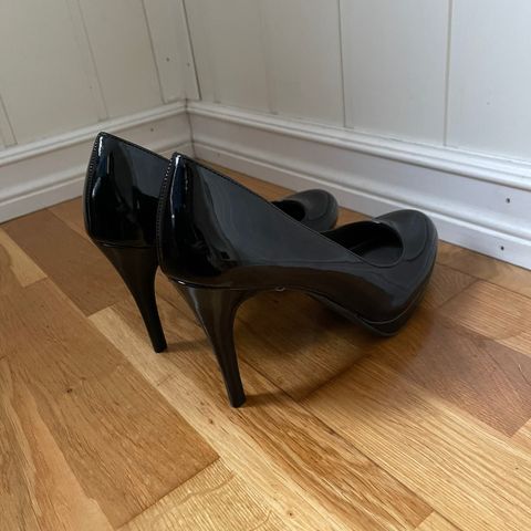 Dame fest sandaler str 40 Nesten NY