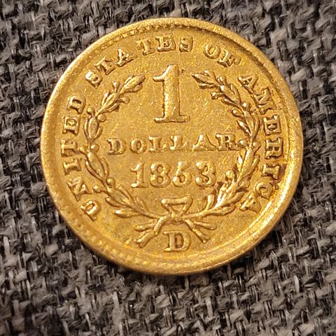 1 dollar 1853 Dahlonega , Svært pen mynt i kun 6583. Unik.