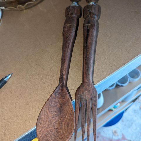 Salatbestikk i Teak (33,5 cm lang)