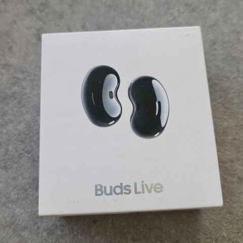 Samsung Galaxy Buds Live, sort. Trådløse in-ear hodetelefoner.