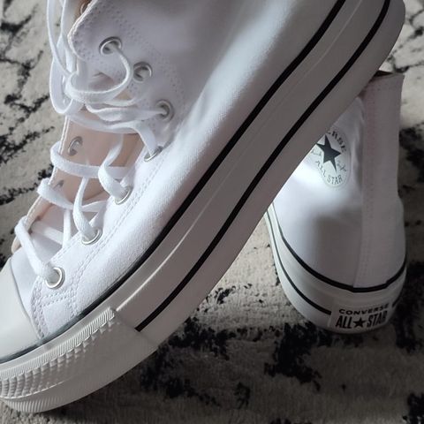 Converse Chuck Taylor